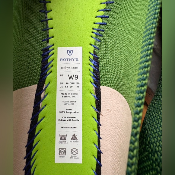 Rothy's Basil Flats. NWT. Size 9 - Picture 8 of 8